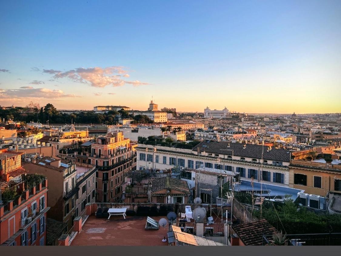 Spanish Steps Rome View Esterno foto